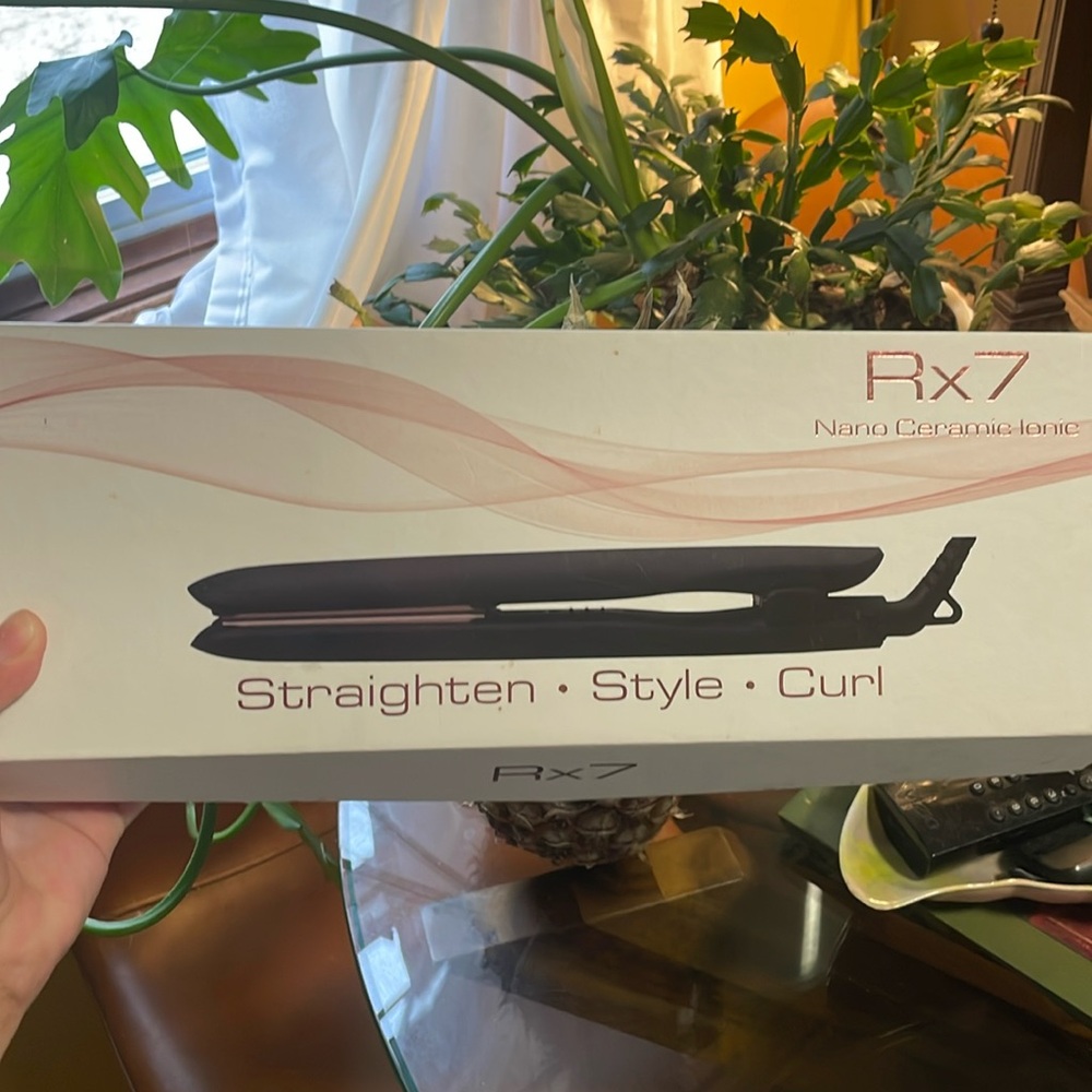 Straighter Ceramic Ionic Nano Technology